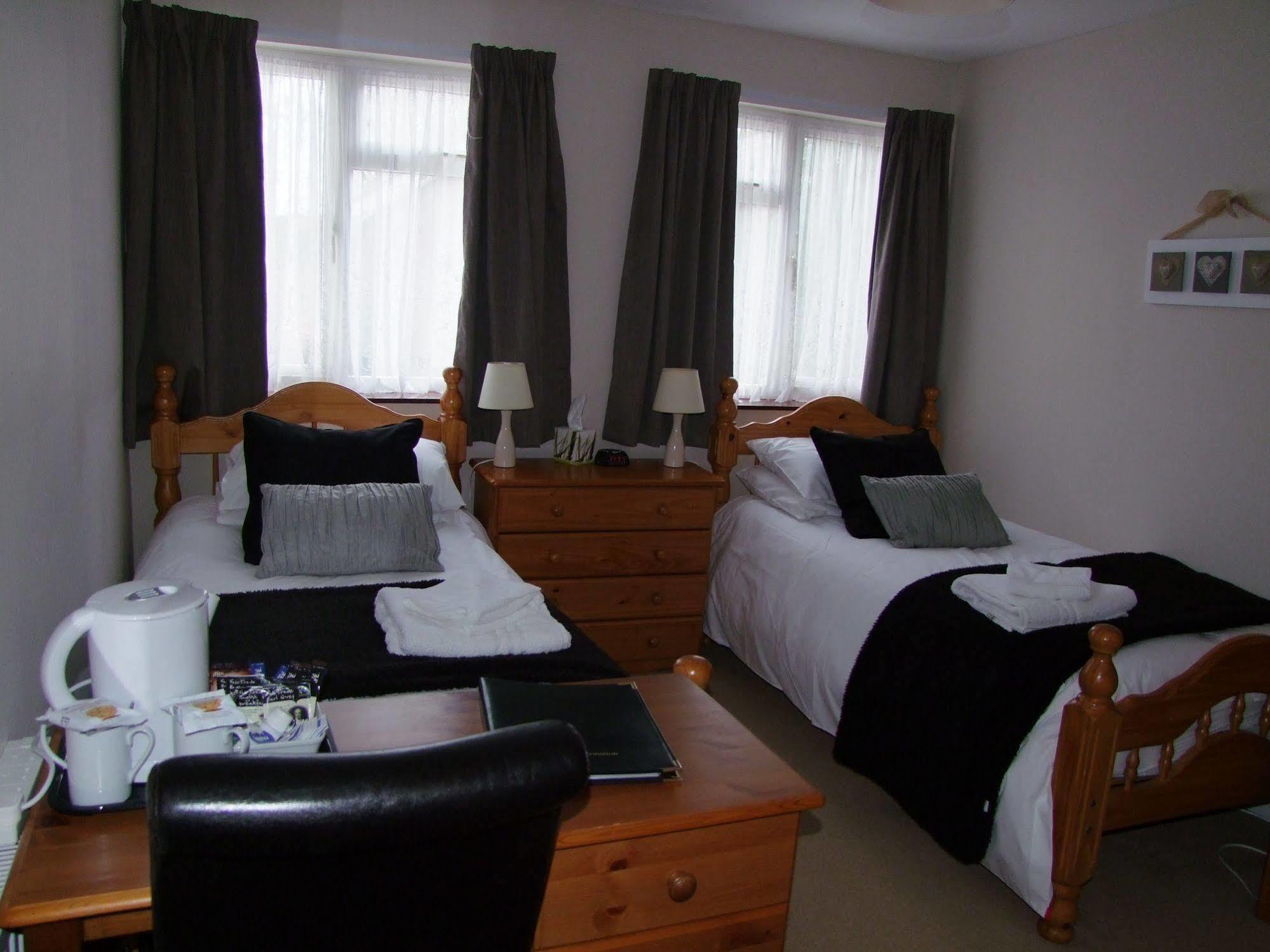 Eden End Guest House Hockley Heath Exterior photo